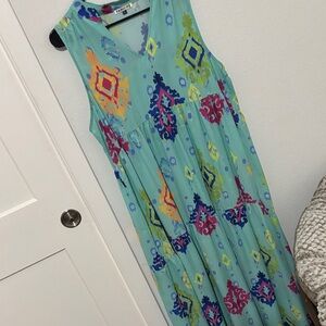 Sleeveless Patterned Maxi Dress - Multicolor